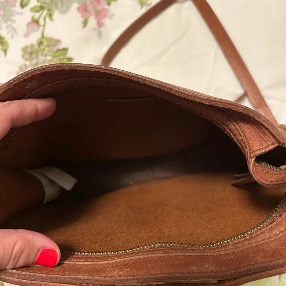 Madewell The Transport Saddle Bag - Picture 6 of 7